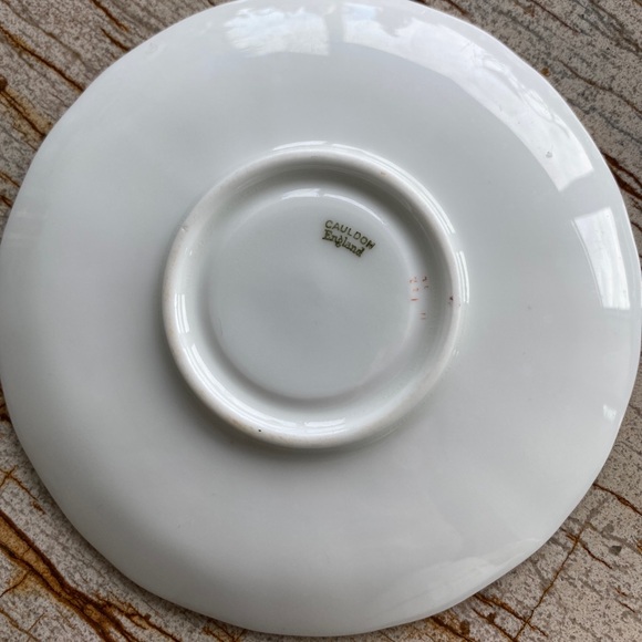 Collectible Cauldon England floral rare vintage tea cup and matching saucer - Picture 6 of 7